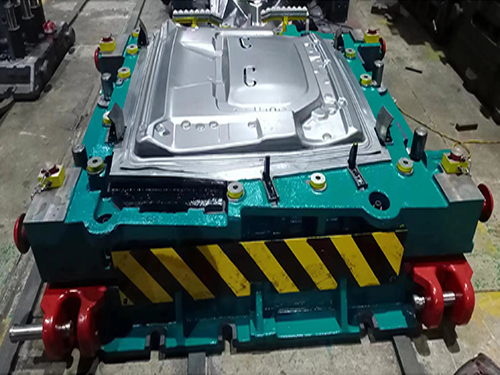 汽車模具